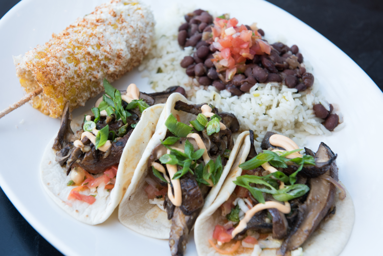 Green Hills Grille Announces New Happy Hour Specials