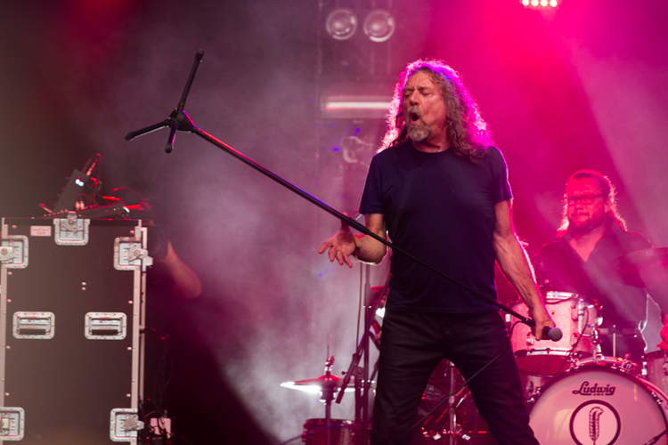 Bonnaroo Sunday, 6/14/15 [Hurray for the Riff Raff, Shabazz Palaces, The Very Best, Sol Cat, Freddie Gibbs and Madlib, Florence and the Machine, Robert Plant]