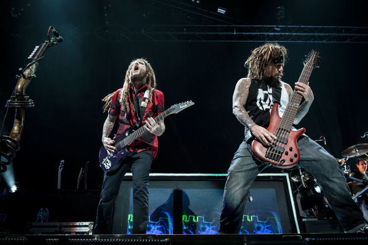 Slipknot and Korn Bring Nu-Metal Nostalgia, Good Vibes to Bridgestone Arena