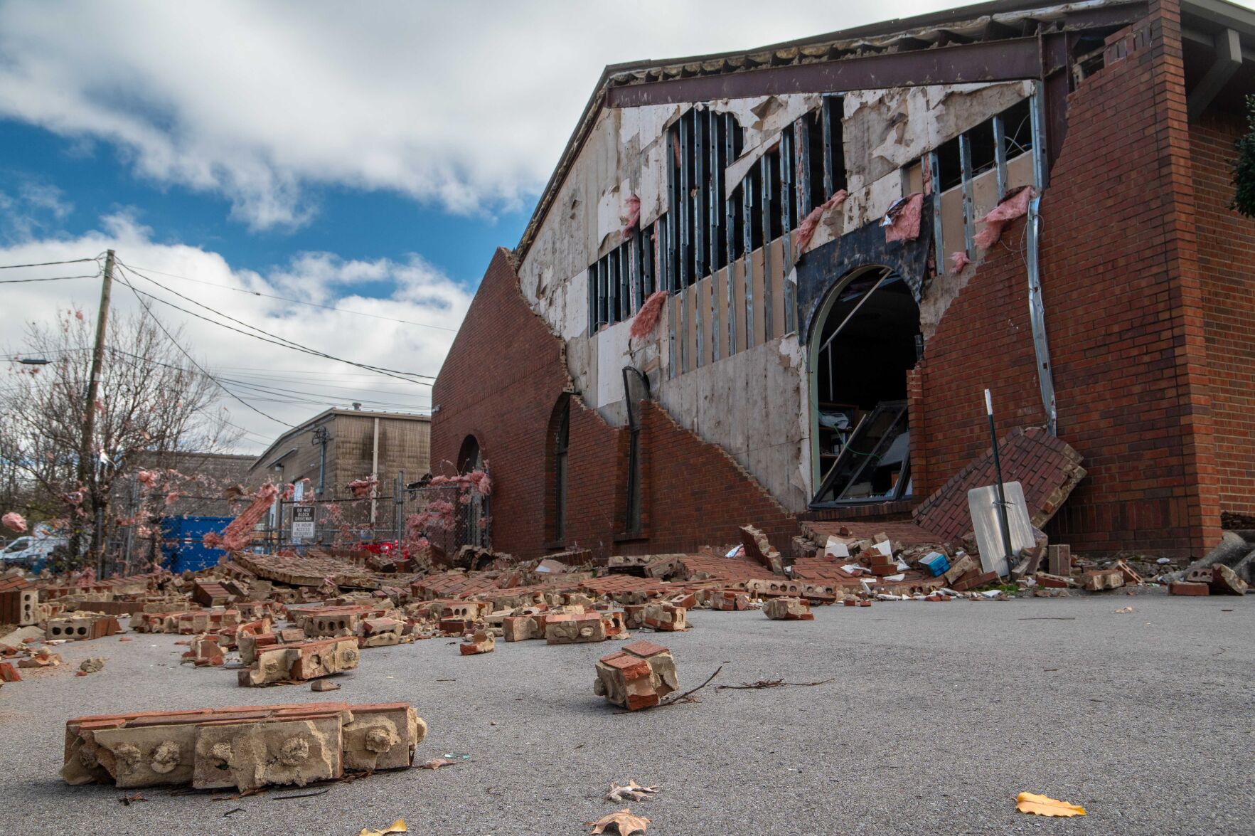 Tornadoes Rip Through Middle Tennessee Leaving Six Dead Pith in