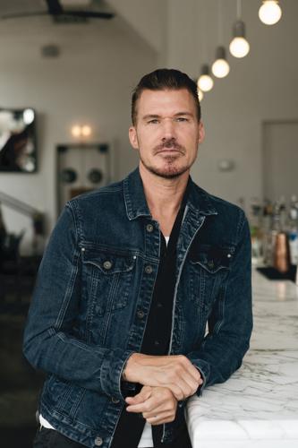 Eric Lincoln_Cafe Roze.jpeg