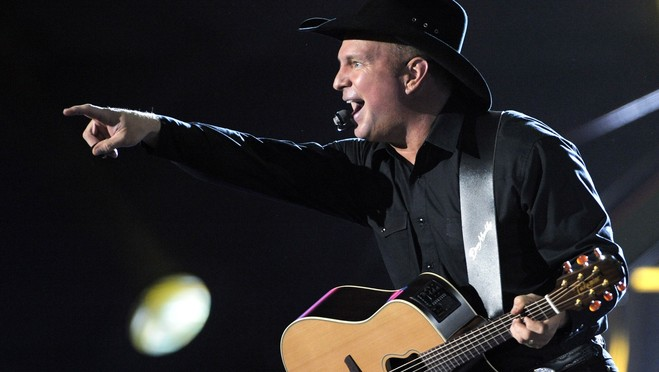 Garth Brooks Flood Relief Benefit Tonight (and Tomorrow, Sunday, Monday, Tuesday & Wednesday) at Bridgestone Arena