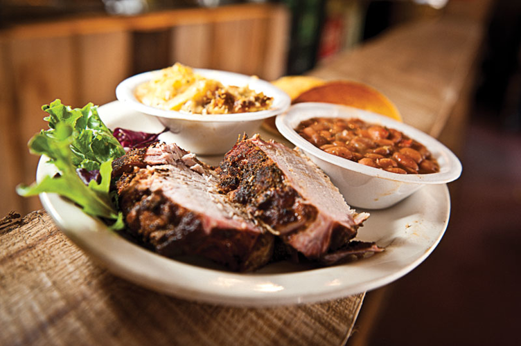 It's uneven, but The Pig & Pie on White Bridge Road shows promise as a headliner of hog