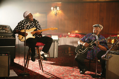 Buddy Guy and B.B. King are still doing what they do best: singing the blues