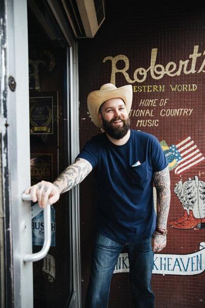 Joshua Hedley press pic 02 2022.jpeg