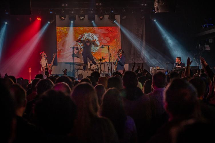 the Features-7021.jpg