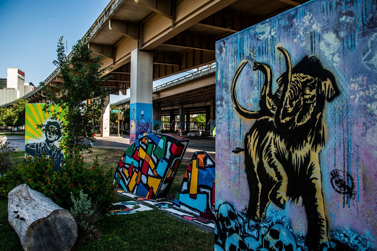 Office Crush: Stuff <i>Scene</i> Staffers Are Excited About