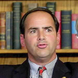 At Forum, Zach Wamp Does Jekyll and Hyde