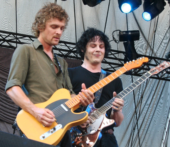 The Spin: The Raconteurs at the Cannery