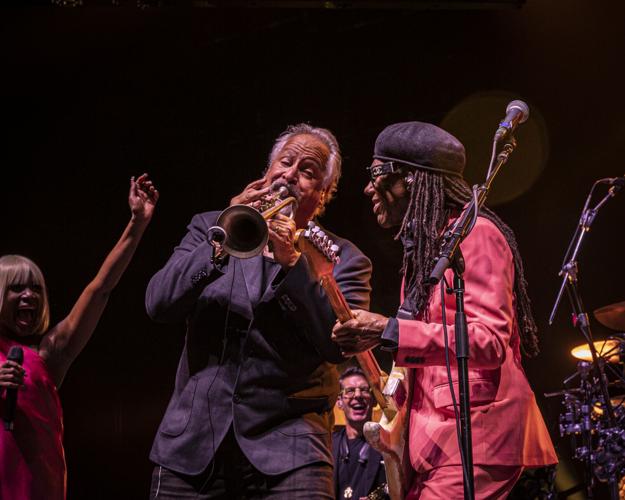 Chic at Bridgestone 01