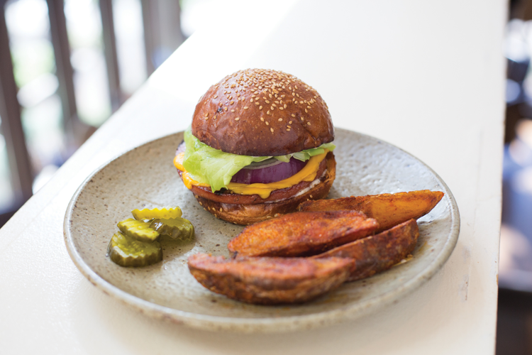 15 Noteworthy Nashville Burgers