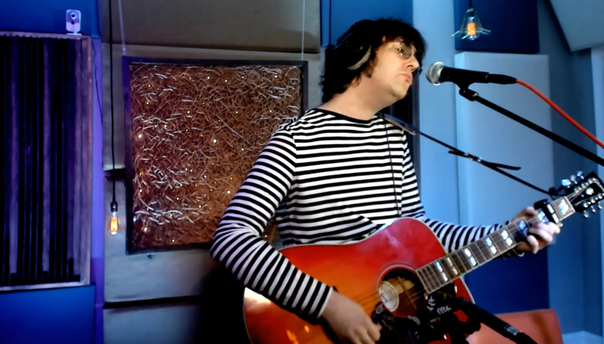 Aaron Lee Tasjan Extends a Hand