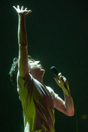 Snow Patrol and Howling Bells at the Sommet Center