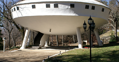 UFO house Auctioned off in Signal Mountain, Tennessee | News |  