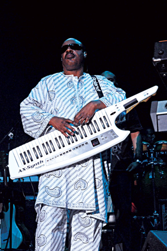 Bonnaroo 2010: Jay-Z, Stevie Wonder, Jimmy Cliff, Kings of Leon, The Dead Weather and more