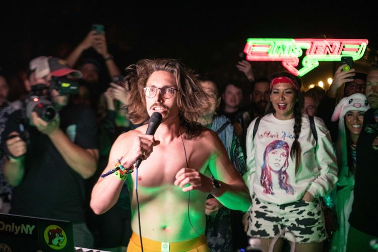 35 Marc Rebillet.jpg