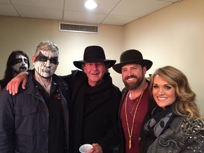 Photo of the Week: New Dave Grohl Supergroup — Them Country Vultures?