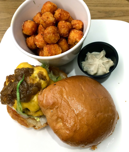 First Bite: Richard Blais' Flip Burger