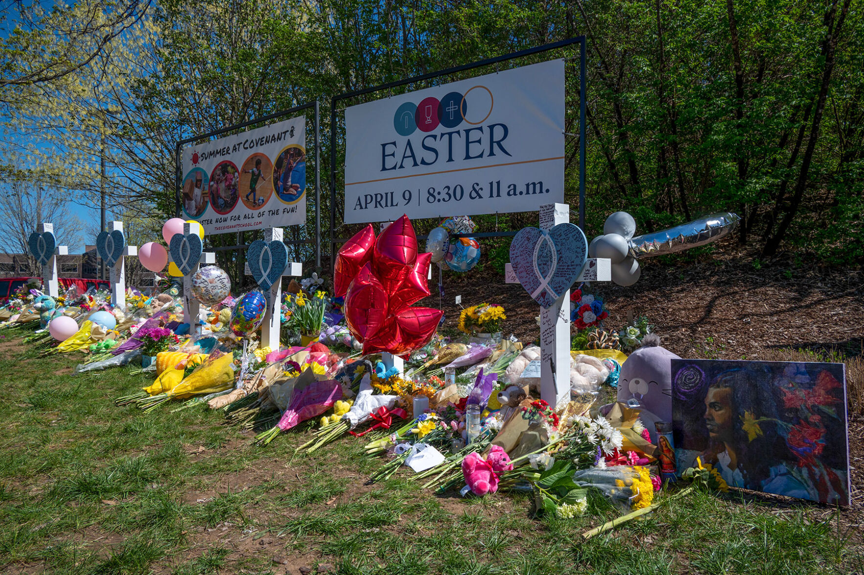 CovenantSchoolShooting2023MemorialSite_Masters-10.jpg
