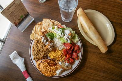 WoodlandsBuffetPlate-2688.jpg