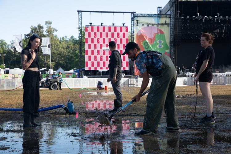 2026BonnarooDay4Candids_Web-7.jpg