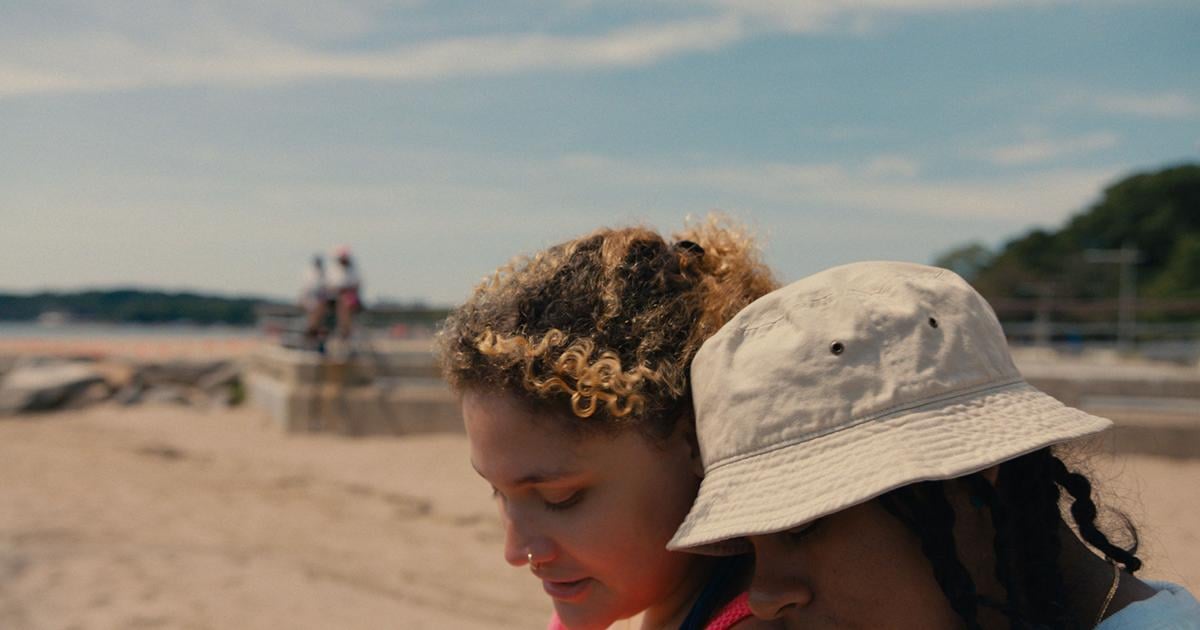 ‘Mad Bills to Pay' Is Relatable, Frustrating and Often Beautiful