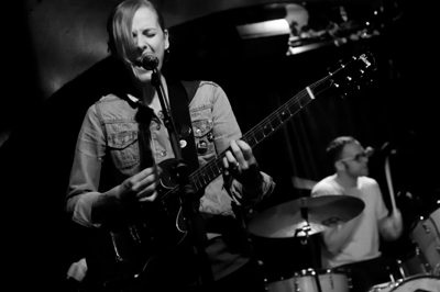 Hear Friendship Commanders Cover Iodine's Eerie 'Swan Dive' [Fresh Track]