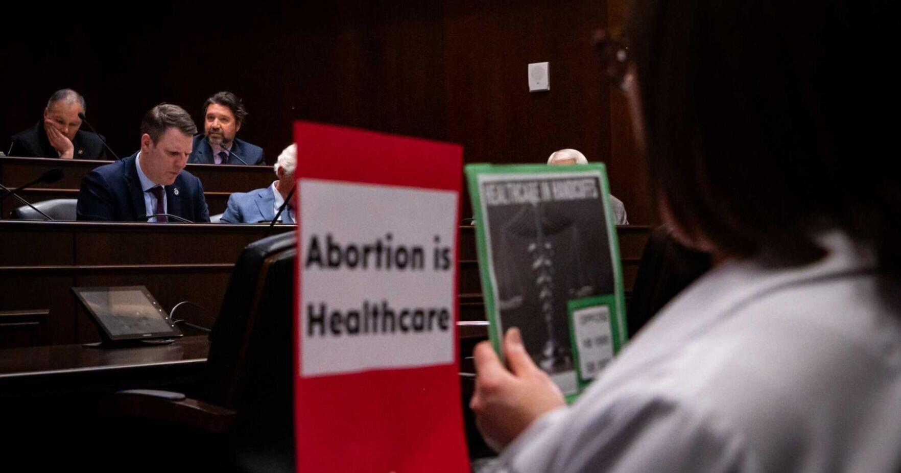 Why a Tennessee Bill for Abortion Exceptions Was Never Filed | City Limits - Vimarsana News