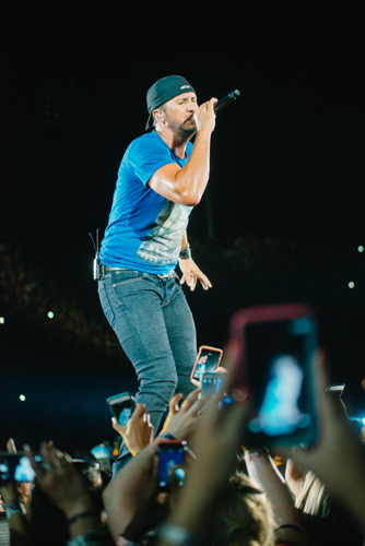 Luke Bryan and His Bros Help Thousands Escape Simple-Life Doldrums at Vandy Stadium