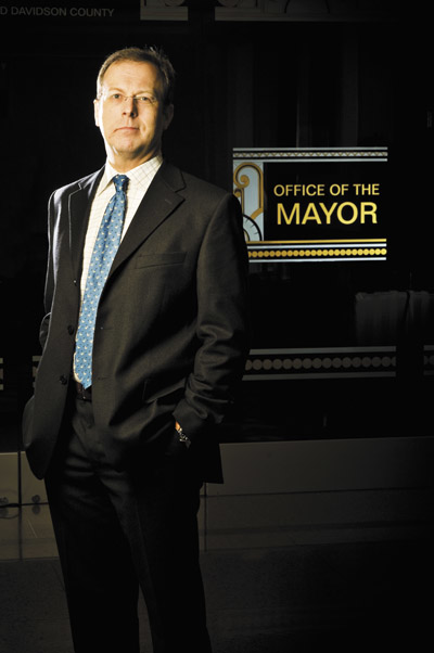 Greg Hinote - The Right Hand of the City