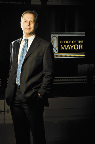 Greg Hinote - The Right Hand of the City