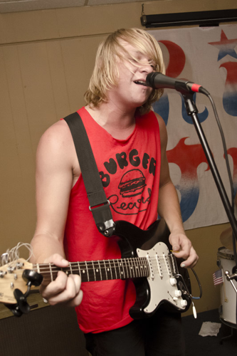 King Tuff w/Natural Child and Birdcloud at VFW Post 1970, 7/12/12