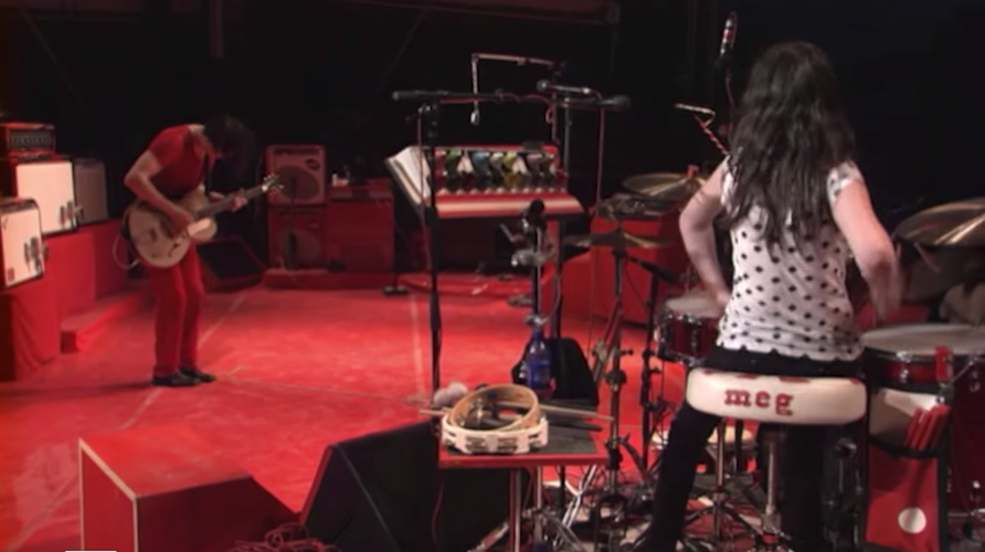 Watch The White Stripes Play 'Seven Nation Army' at Bonnaroo 2007