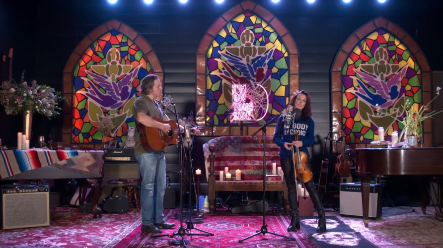 Watch Amanda Shires and Jason Isbell Duet on ‘The Problem’