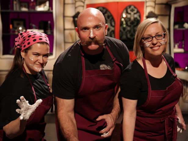 Nashville Cake Artist Renay Zamora Competes on <i>Halloween Wars</i>