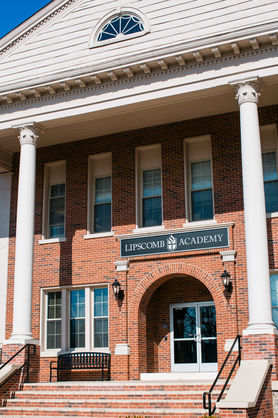 Leadership Changes Announced at Lipscomb Academy