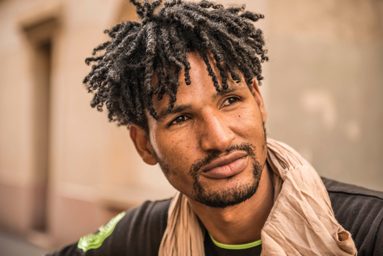 Mdou Moctar Brings the Agadez Sound to Music City