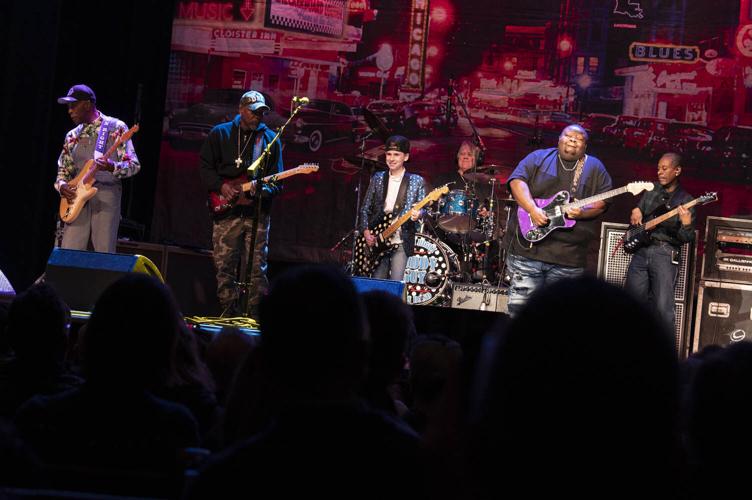buddy guy (38 of 41).jpg