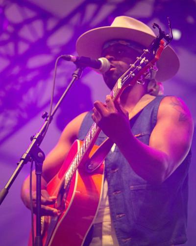 Bonnaroo2023Day1_AbrahamAlexander-3.jpg
