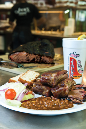 Pork is king! Sauce is boss! In search of Middle Tennessee's best barbecue, low and slow