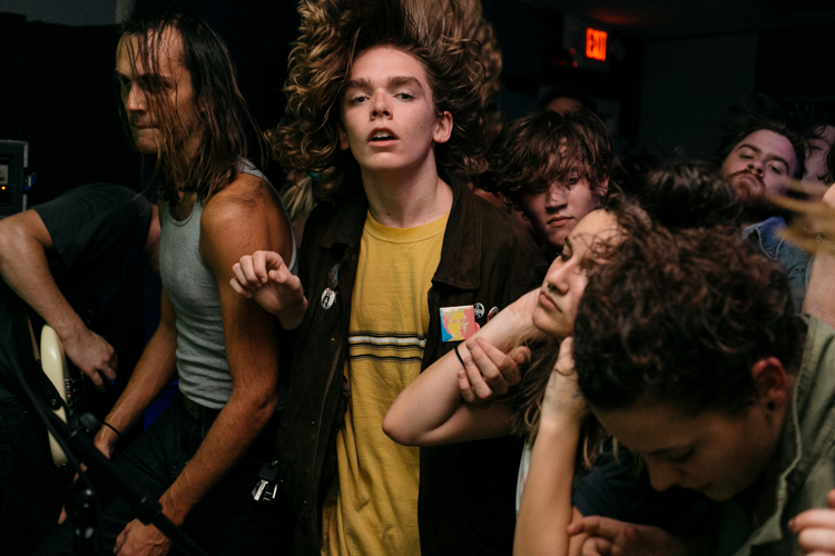 Inside the DIY Closures