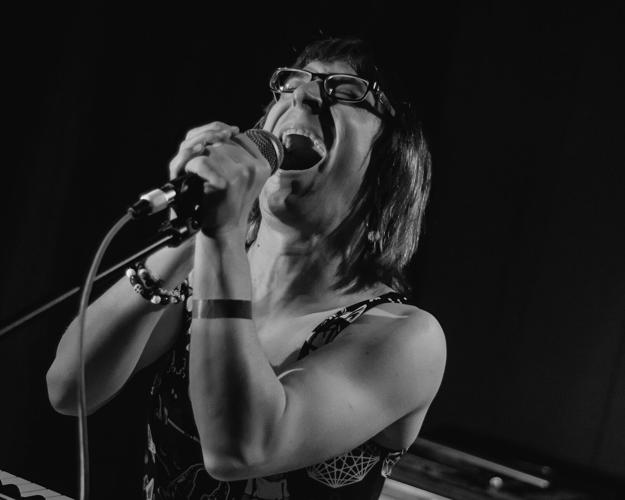 Holy Bongwater 011026 Cobra-15.jpg