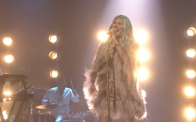 Watch Kesha Raise the Roof With 'Praying' on <i>Fallon</i>