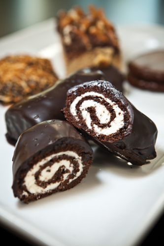 Phat Bites, 2 Phat and Riffs Cafe are well worth the drive to Hip Donelson