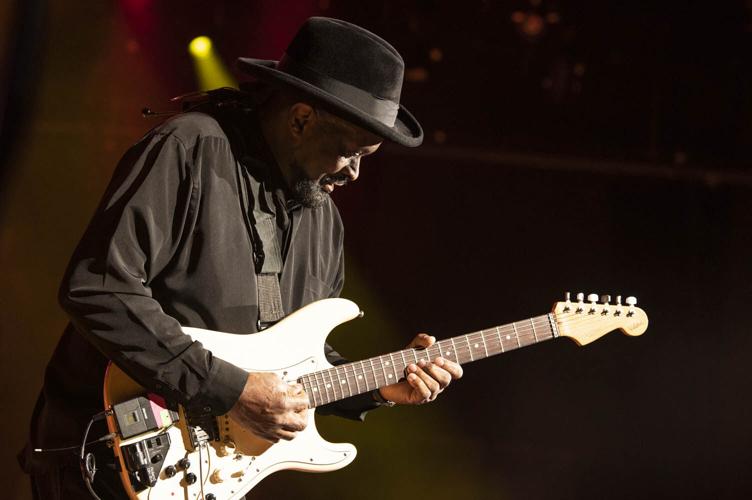 buddy guy (30 of 41).jpg