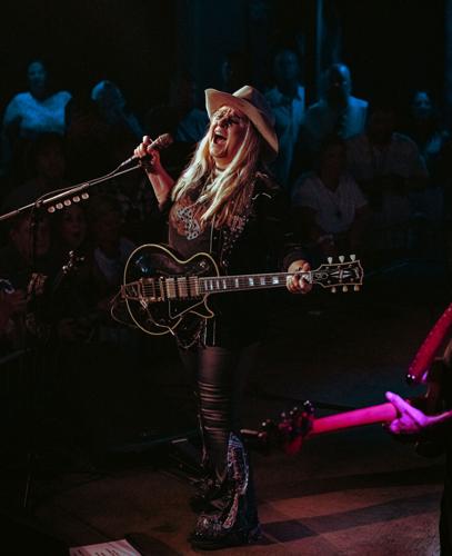 Melissa Etheridge-Erin Folk_6.jpg
