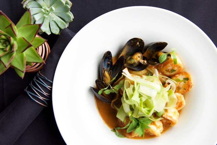 Etc Et Cetera: Deb Paquette’s Latest Place Has Echoes of Etch and Her Eclectic Style