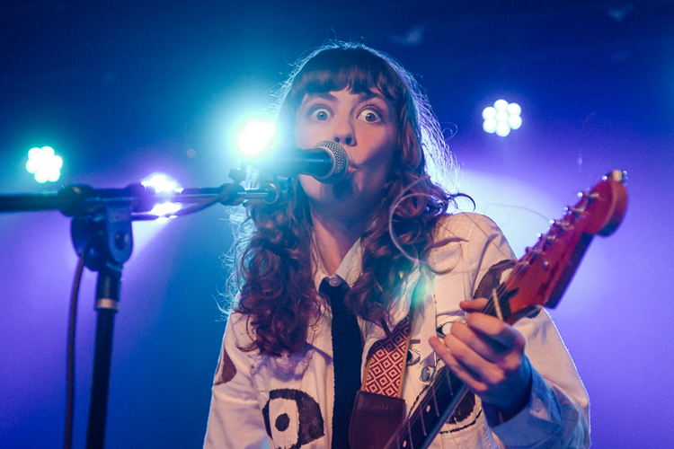 Those Darlins Take a Bow at The Basement East