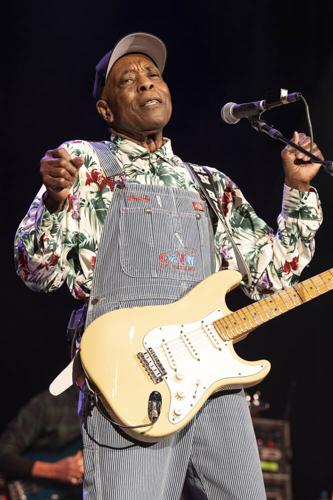 buddy guy (17 of 41).jpg
