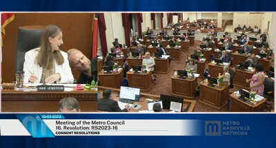 Vice Mayor Angie Henderson contends with technical difficulties at the first meeting of a new Metro Council term, Oct. 3, 2023